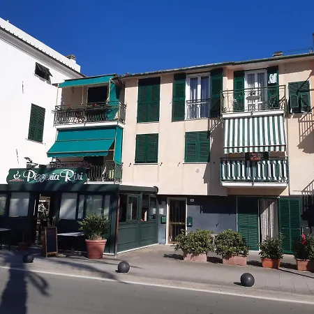 Apartment House La Baia Delle Favole By World
